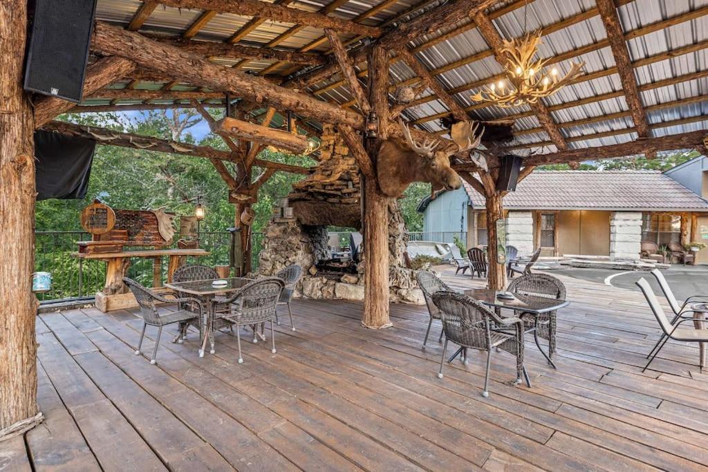 Stonegate Lodge 2 Queen Beds Fast Wifi 50" Tv Salt Water Pool Room #207 Eureka Springs Esterno foto